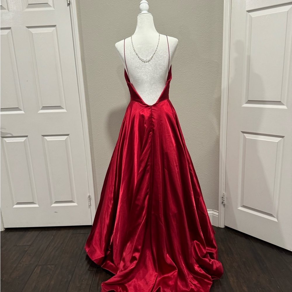 Sherri Hill Ruby Red Gown With Pockets. Size 6 - image 3